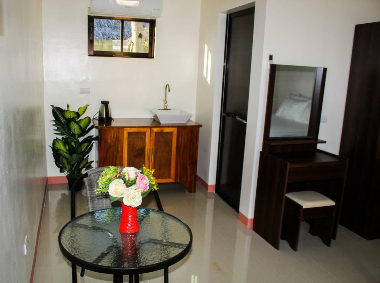 Aloha Seaside Resort Siquijor Extérieur photo